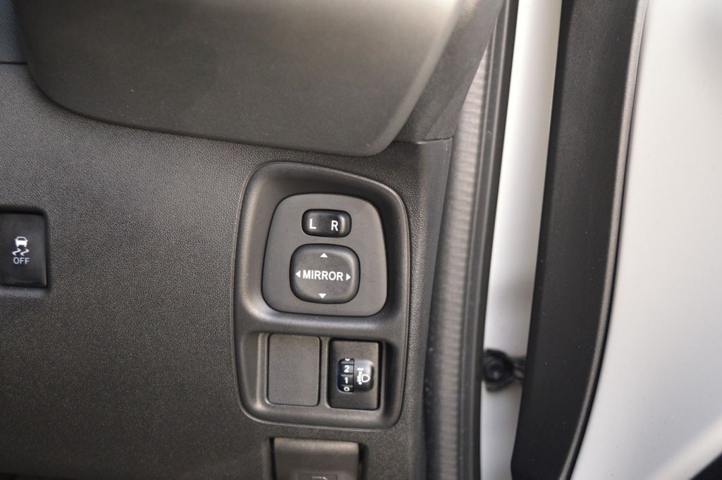 Used Toyota AYGO 2019 for sale - 76900566: Photo 30