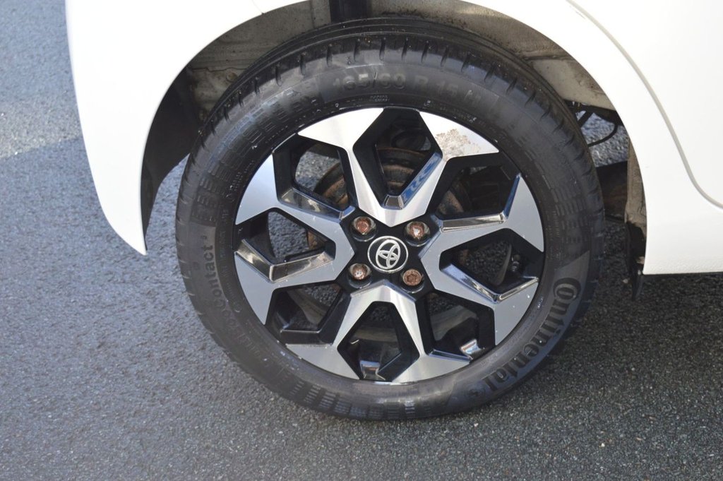 Used Toyota AYGO 2019 for sale - 76900566: Photo 6