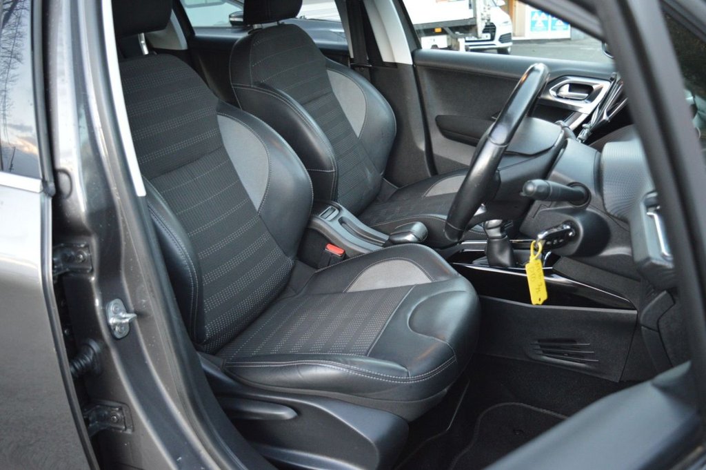 Used Peugeot 2008 2016 for sale - 76665496: Photo 25