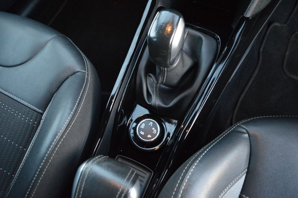 Used Peugeot 2008 2016 for sale - 76665496: Photo 35