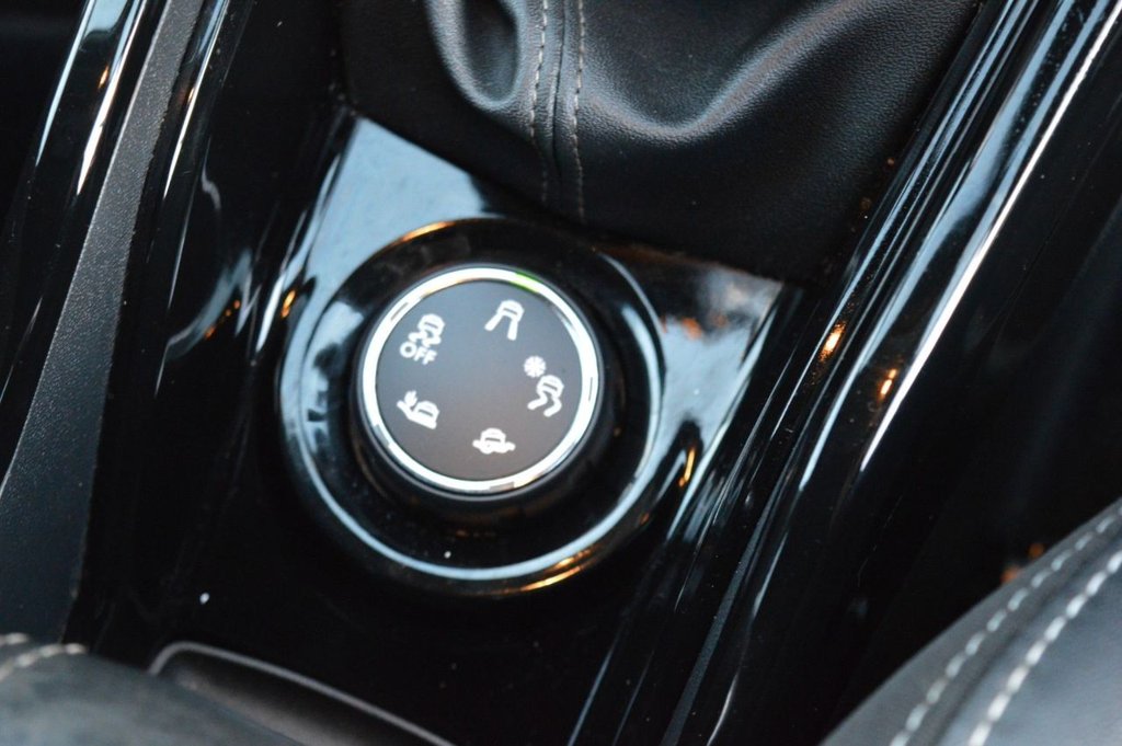 Used Peugeot 2008 2016 for sale - 76665496: Photo 36