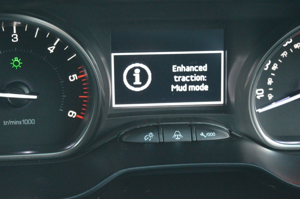 Used Peugeot 2008 2016 for sale - 76665496: Photo 38