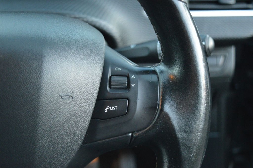 Used Peugeot 2008 2016 for sale - 76665496: Photo 42