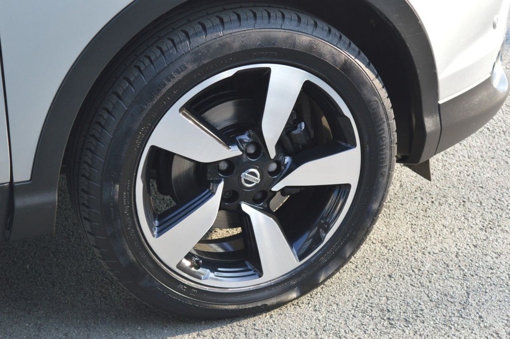 Used Nissan Qashqai 2016 for sale - 77976462: Photo 13