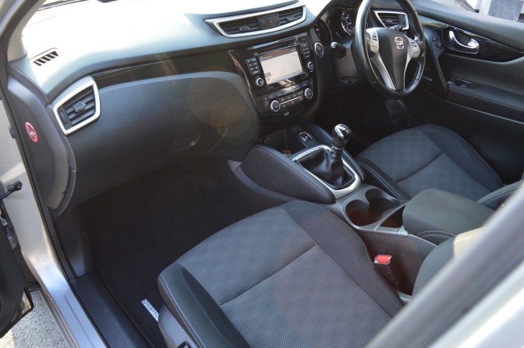 Used Nissan Qashqai 2016 for sale - 77976462: Photo 18