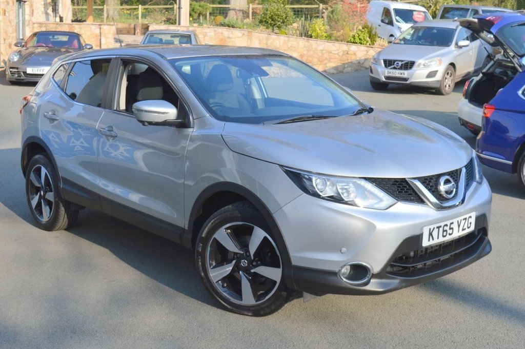 Used Nissan Qashqai 2016 for sale - 77976462: Photo 2
