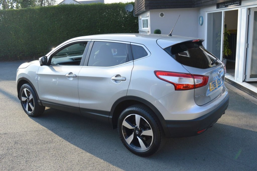 Used Nissan Qashqai 2016 for sale - 77976462: Photo 8