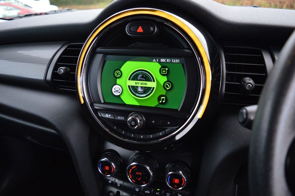 Used MINI Hatch 2019 for sale - 76740444: Photo 27