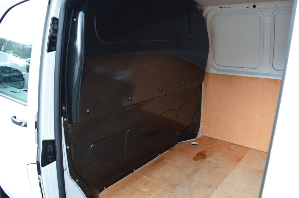 Used Volkswagen Transporter 2021 for sale - 77313391: Photo 20