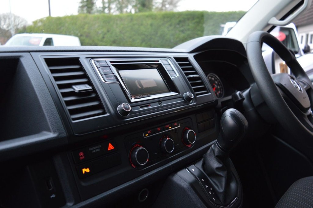 Used Volkswagen Transporter Shuttle 2026 for sale - 77341273: Photo 18