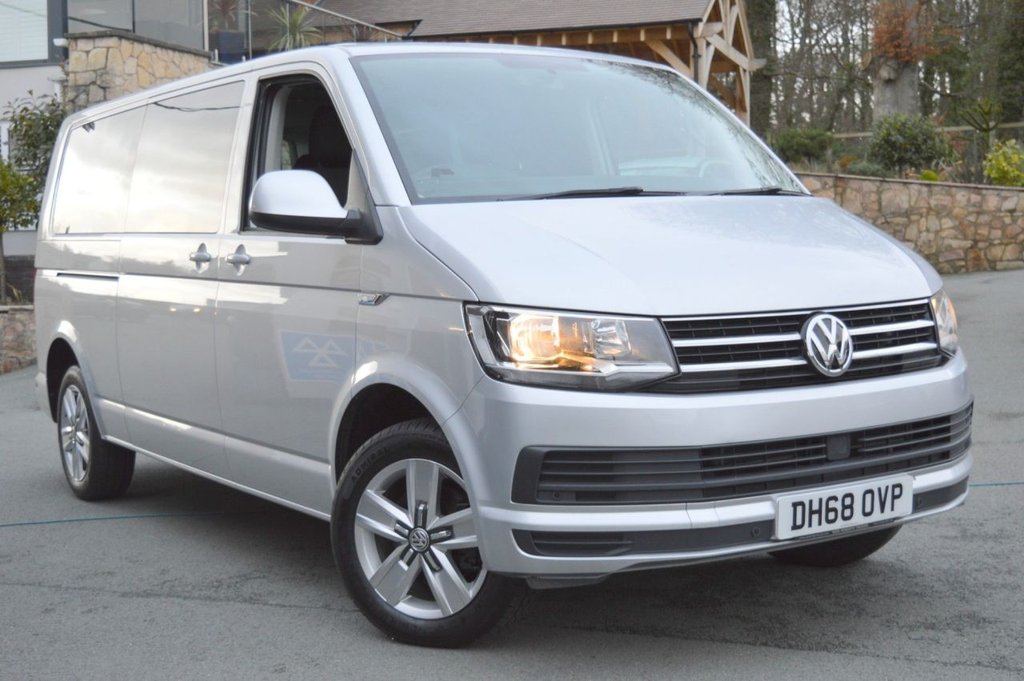 Used Volkswagen Transporter Shuttle 2026 for sale - 77341273: Photo 2