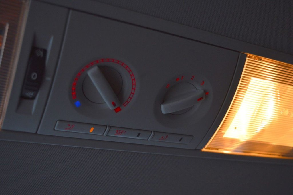 Used Volkswagen Transporter Shuttle 2026 for sale - 77341273: Photo 23