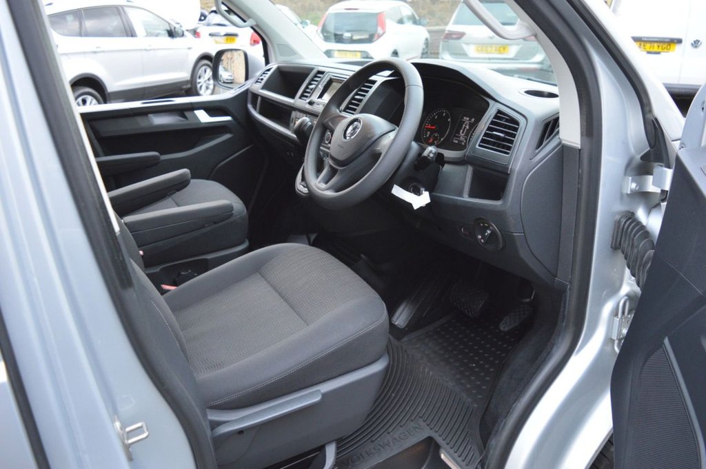 Used Volkswagen Transporter Shuttle 2026 for sale - 77341273: Photo 28