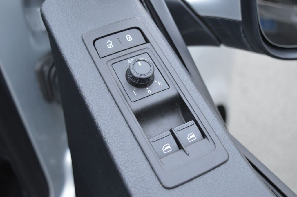 Used Volkswagen Transporter Shuttle 2026 for sale - 77341273: Photo 29