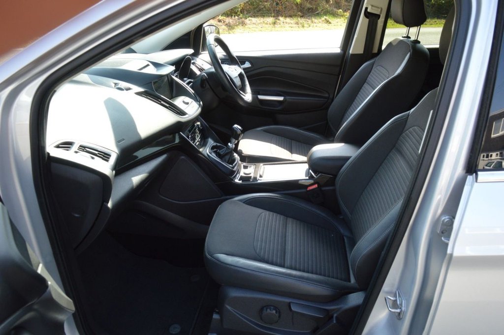 Used Ford Kuga 2018 for sale - 76660190: Photo 15