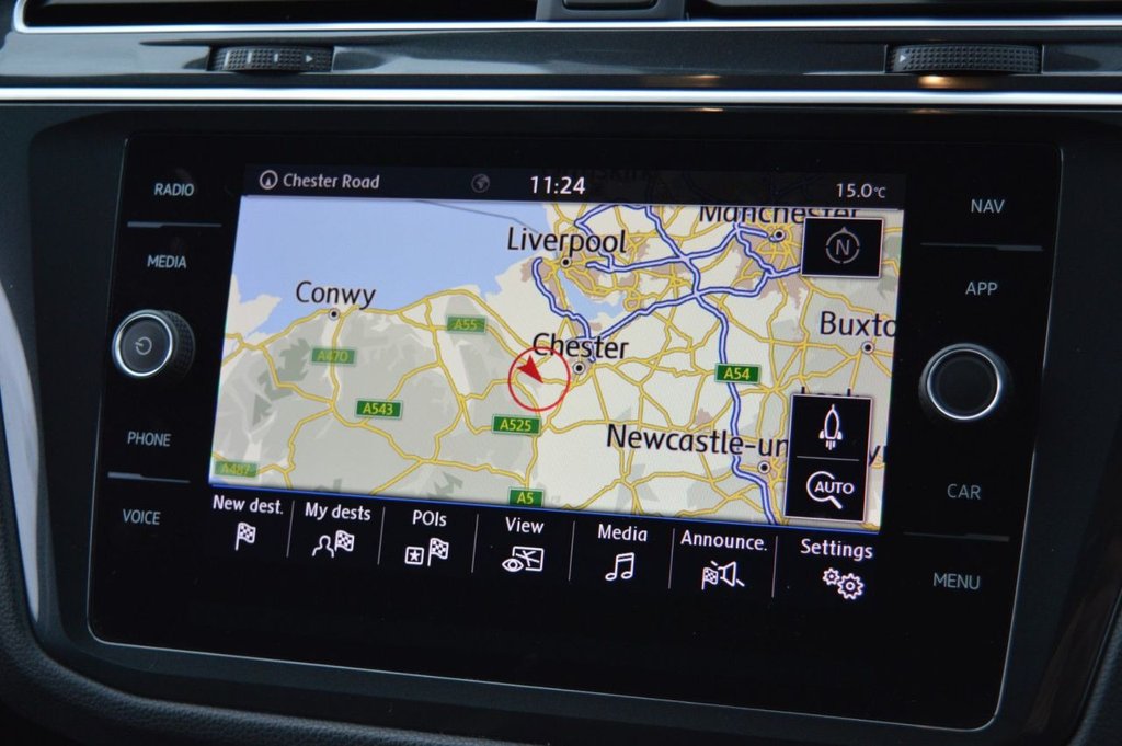 Used Volkswagen Tiguan 2018 for sale - 76655300: Photo 34