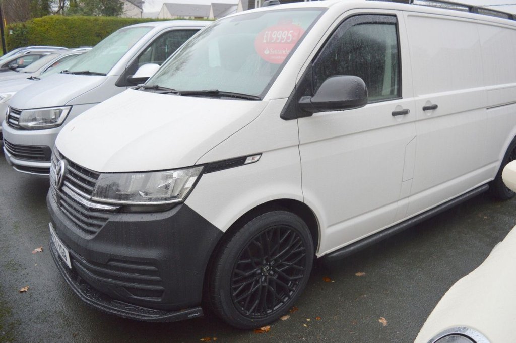 Used Volkswagen Transporter 2021 for sale - 76883209: Photo 1