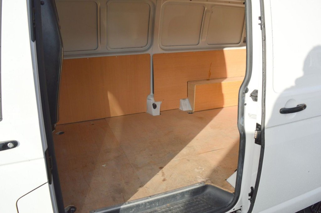 Used Volkswagen Transporter 2021 for sale - 76883209: Photo 16