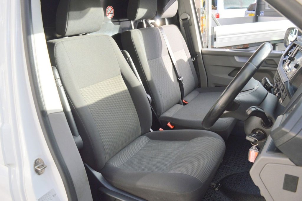 Used Volkswagen Transporter 2021 for sale - 76883209: Photo 20