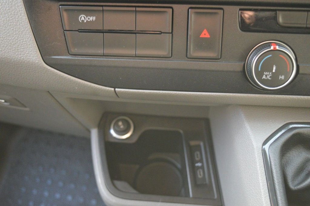 Used Volkswagen Transporter 2021 for sale - 76883209: Photo 32