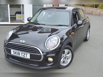 Used MINI Hatch 2018 for sale - 78166883: Photo