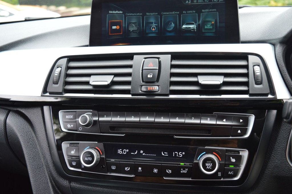 Used BMW 4 Series 2016 for sale - 76660189: Photo 29