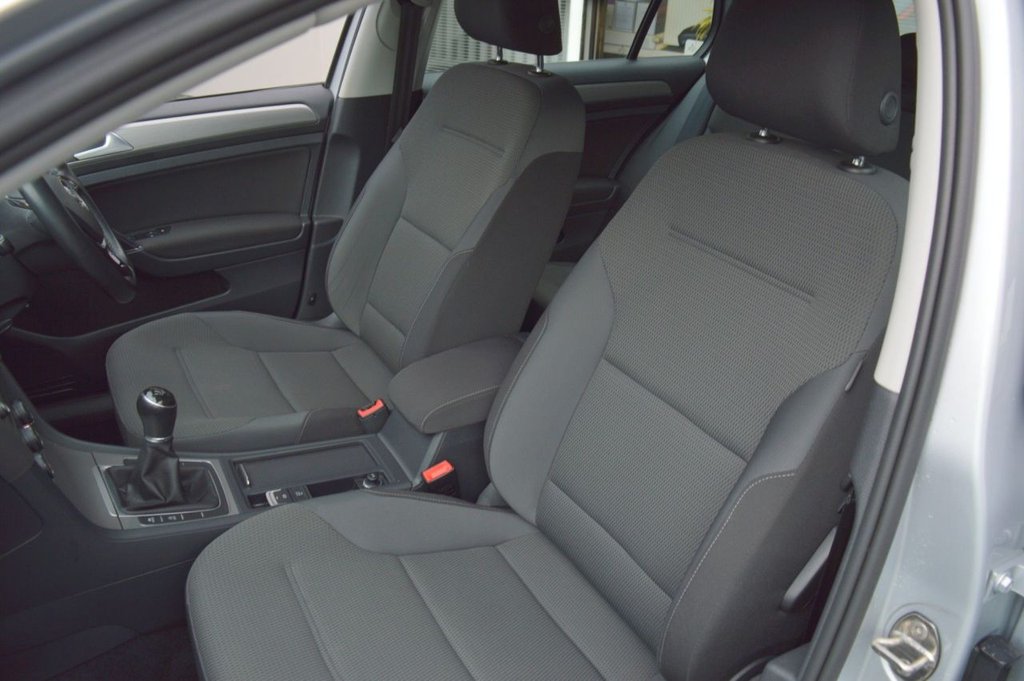 Used Volkswagen Golf 2016 for sale - 77780008: Photo 17