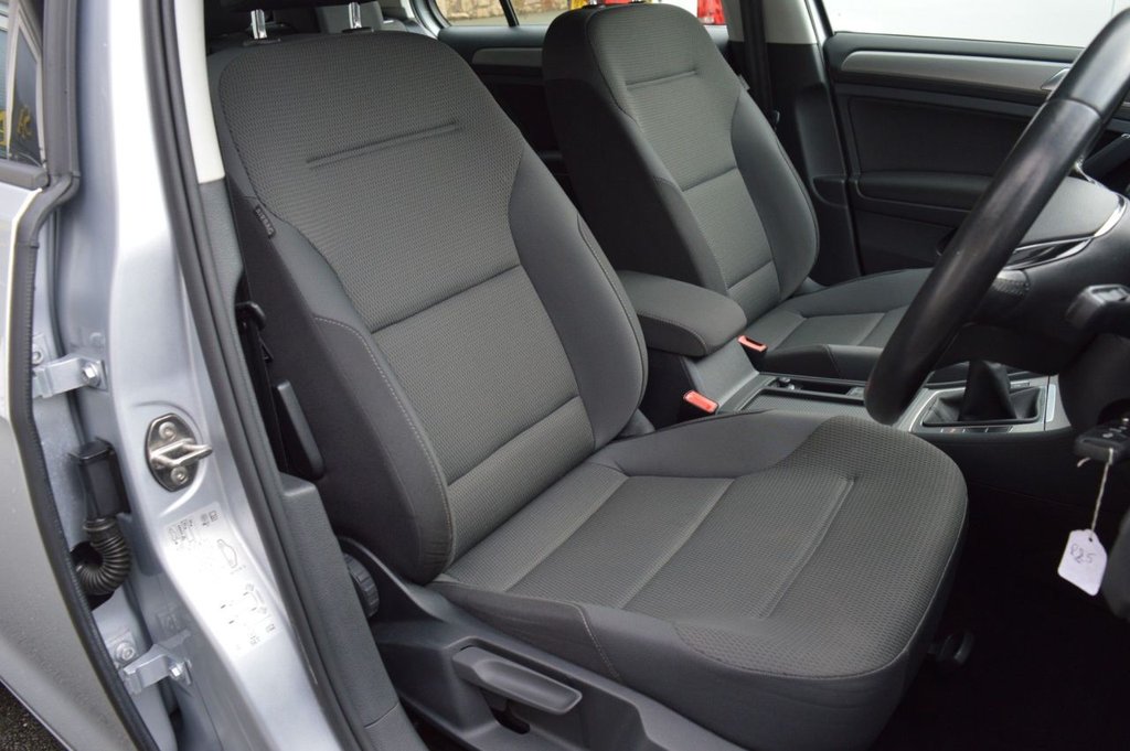 Used Volkswagen Golf 2016 for sale - 77780008: Photo 25