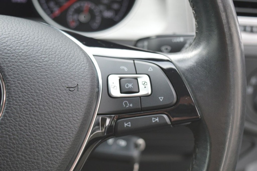 Used Volkswagen Golf 2016 for sale - 77780008: Photo 30