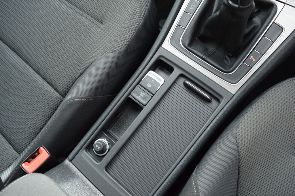 Used Volkswagen Golf 2016 for sale - 77780008: Photo 39