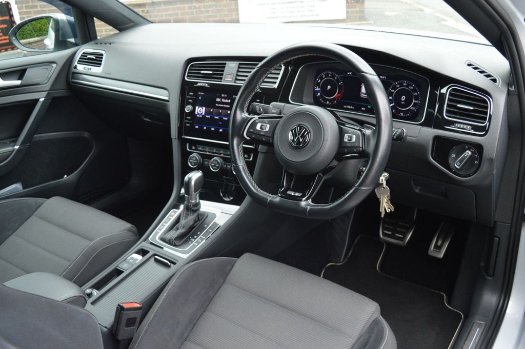 Used Volkswagen Golf 2018 for sale - 76660191: Photo 21