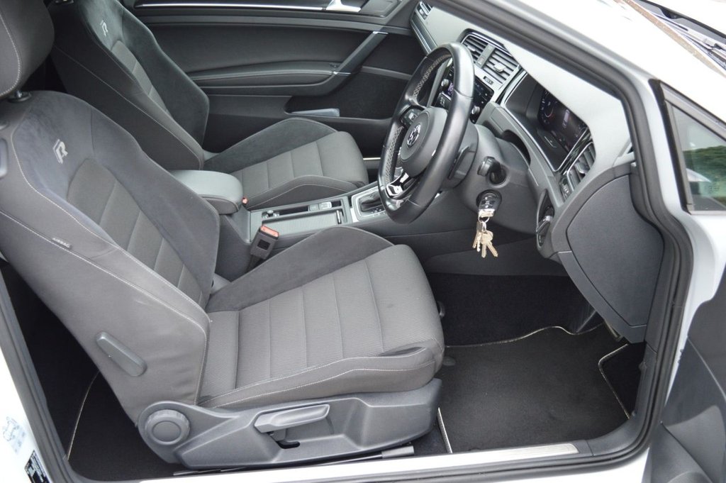 Used Volkswagen Golf 2018 for sale - 76660191: Photo 22