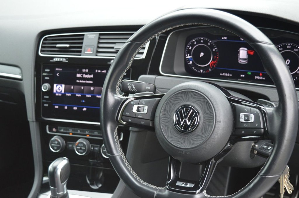 Used Volkswagen Golf 2018 for sale - 76660191: Photo 23