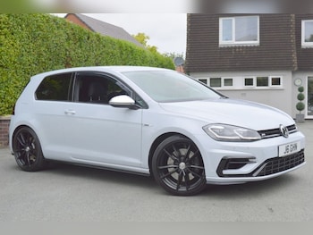 Used Volkswagen Golf 2018 for sale - 76660191: Photo