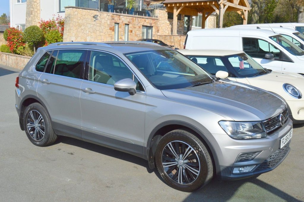 Used Volkswagen Tiguan 2016 for sale - 78167664: Photo 1