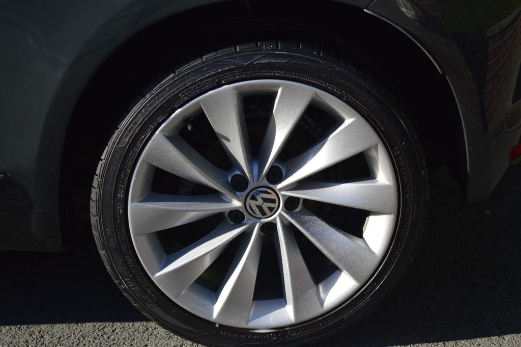 Used Volkswagen Scirocco 2015 for sale - 76660195: Photo 13