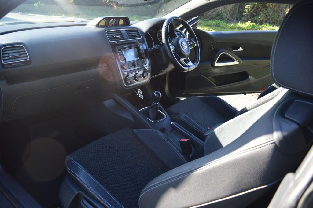 Used Volkswagen Scirocco 2015 for sale - 76660195: Photo 15