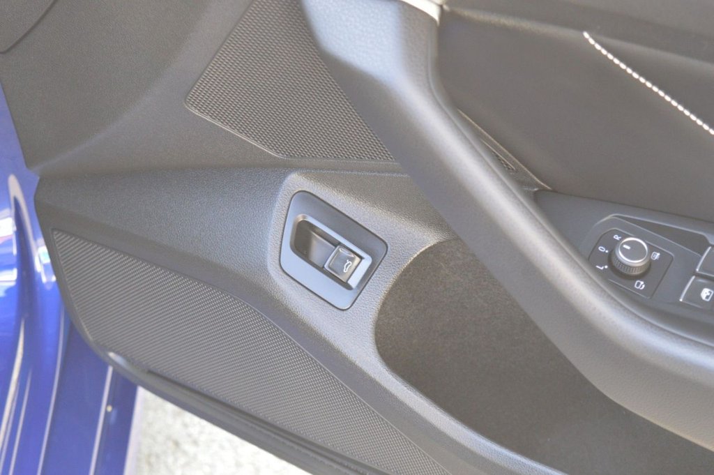 Used Volkswagen Passat 2022 for sale - 77990787: Photo 32