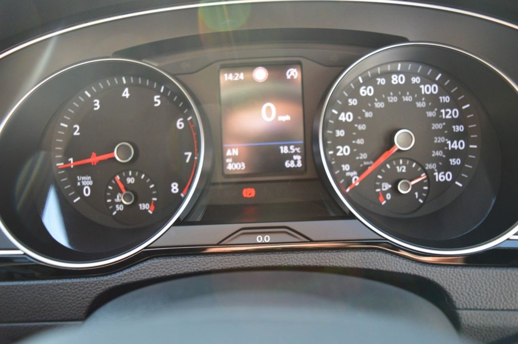 Used Volkswagen Passat 2022 for sale - 77990787: Photo 35