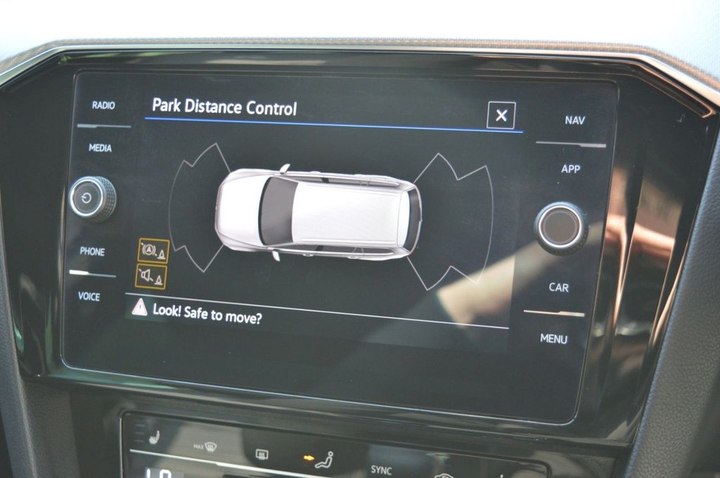 Used Volkswagen Passat 2022 for sale - 77990787: Photo 37