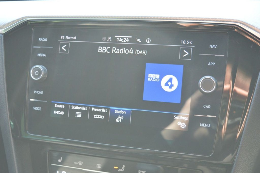 Used Volkswagen Passat 2022 for sale - 77990787: Photo 38