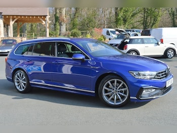 Used Volkswagen Passat 2022 for sale - 77990787: Photo