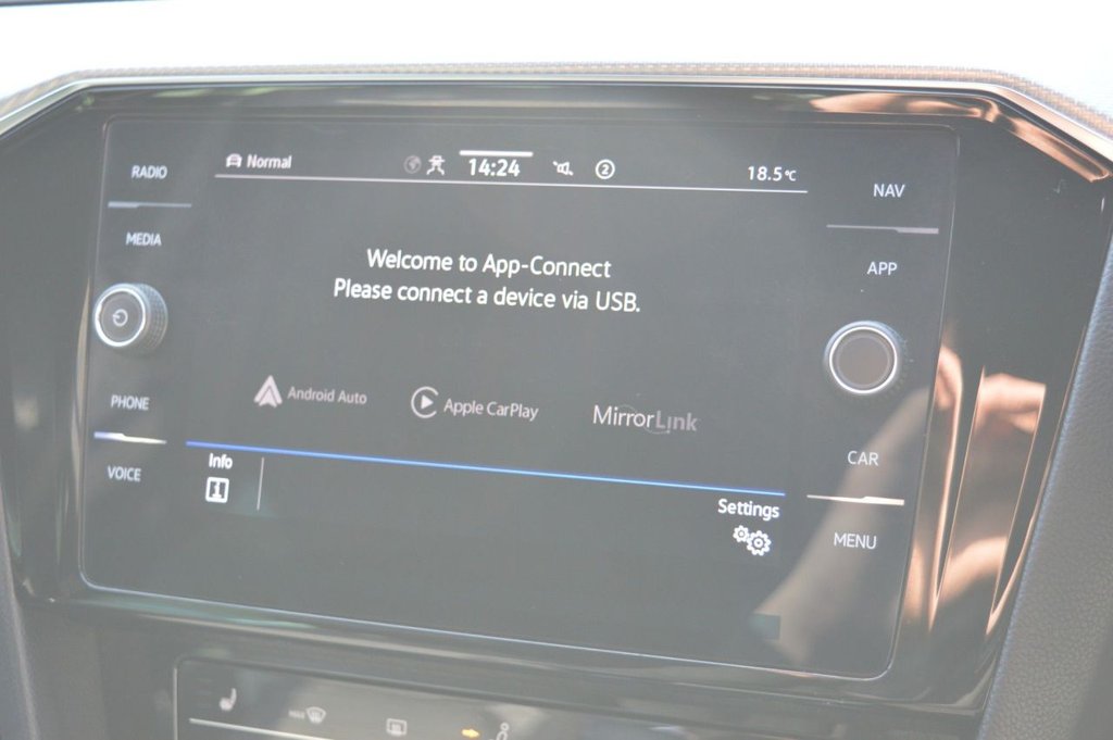 Used Volkswagen Passat 2022 for sale - 77990787: Photo 42