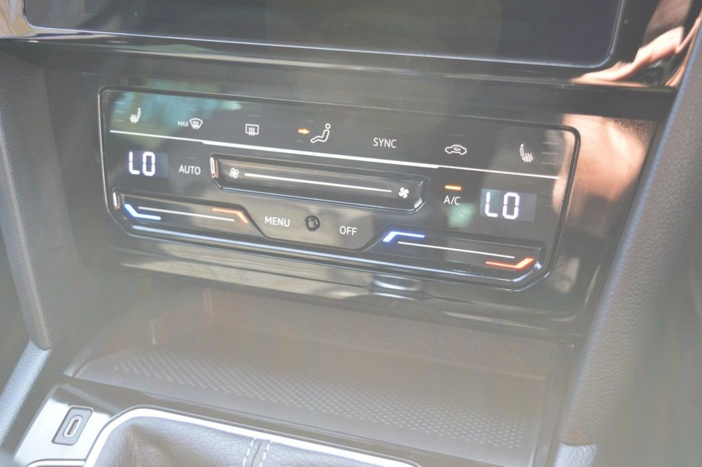 Used Volkswagen Passat 2022 for sale - 77990787: Photo 43