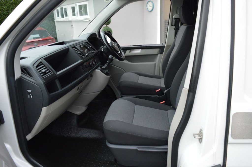 Used Volkswagen Transporter 2019 for sale - 77719379: Photo 15