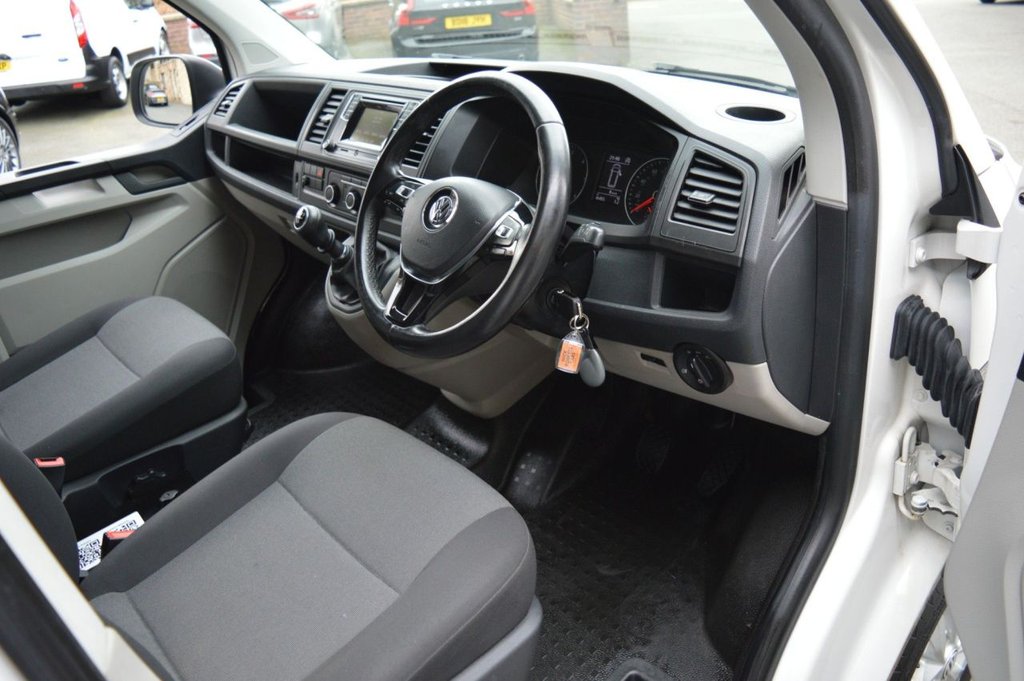 Used Volkswagen Transporter 2019 for sale - 77719379: Photo 23