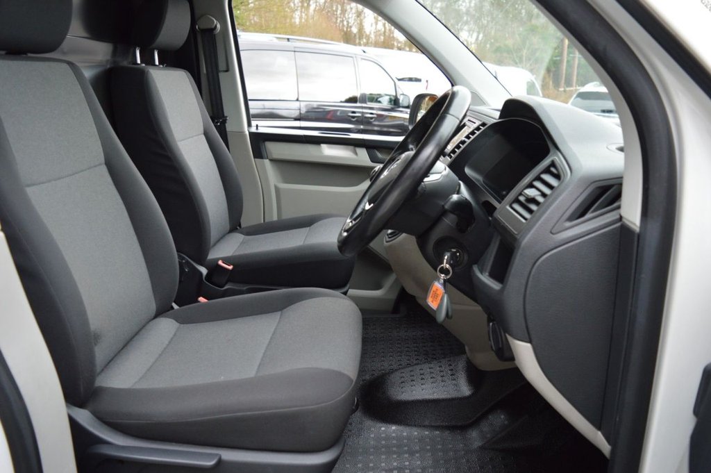 Used Volkswagen Transporter 2019 for sale - 77719379: Photo 24