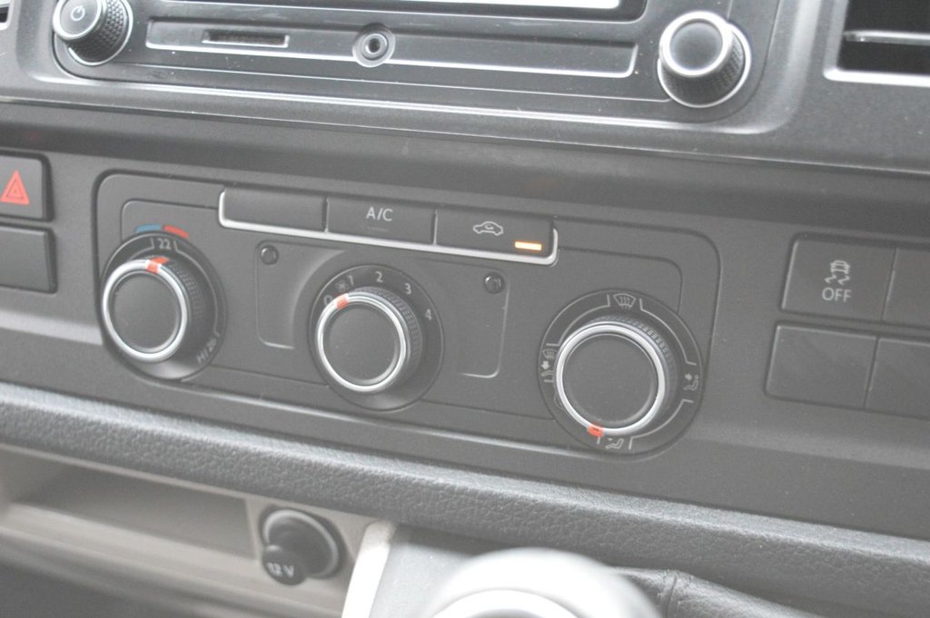 Used Volkswagen Transporter 2019 for sale - 77719379: Photo 33