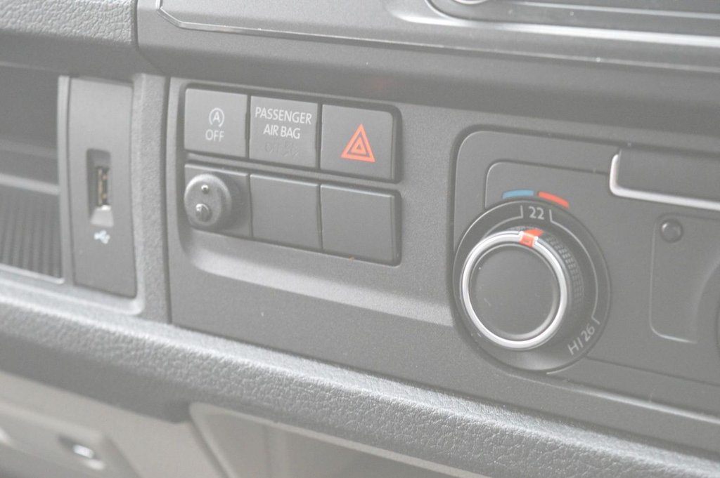 Used Volkswagen Transporter 2019 for sale - 77719379: Photo 34