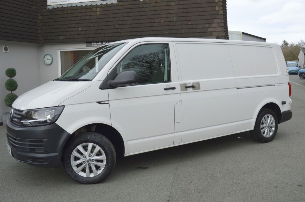 Used Volkswagen Transporter 2019 for sale - 77719379: Photo 6